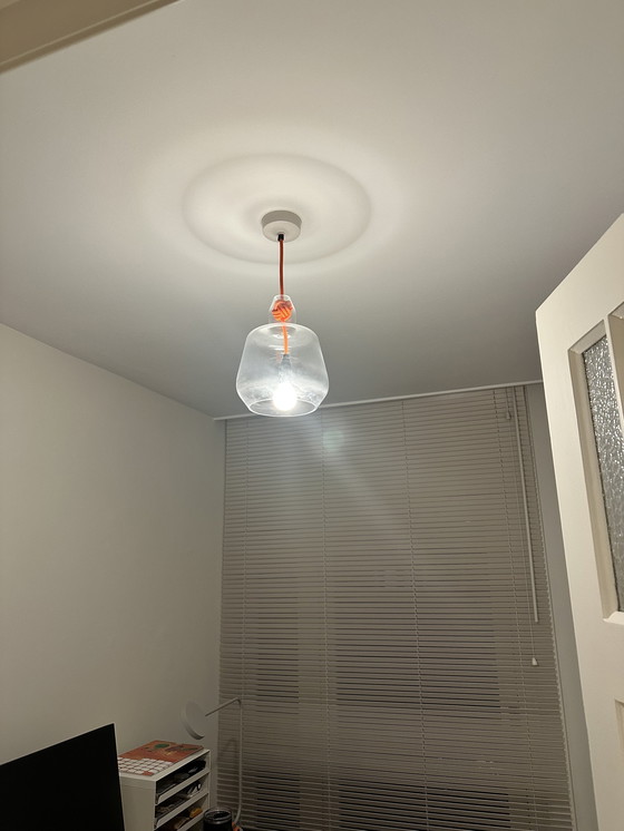 Image 1 of Lampe suspendue en verre Vitamin Living, bouton orange