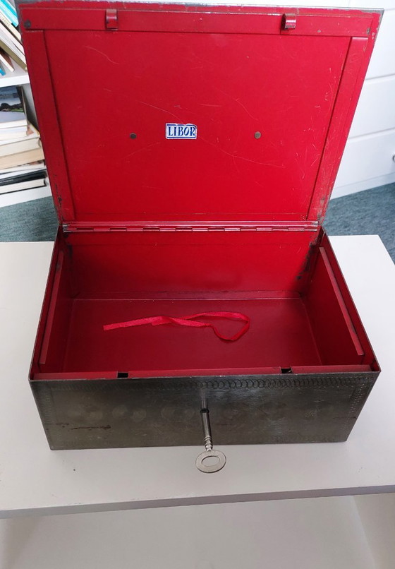 Image 1 of Caja fuerte antigua francesa Beaumont, caja de seguridad para dinero