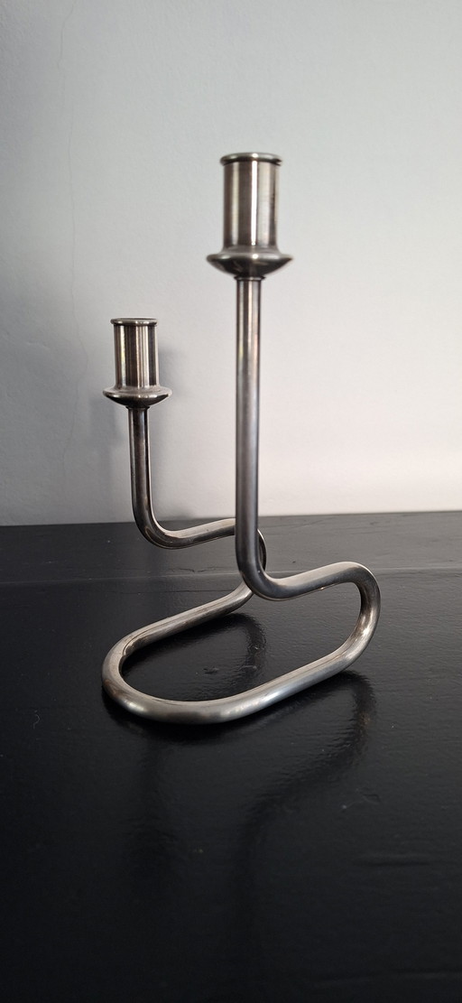 Candelabros italianos antiguos chapados en plata.