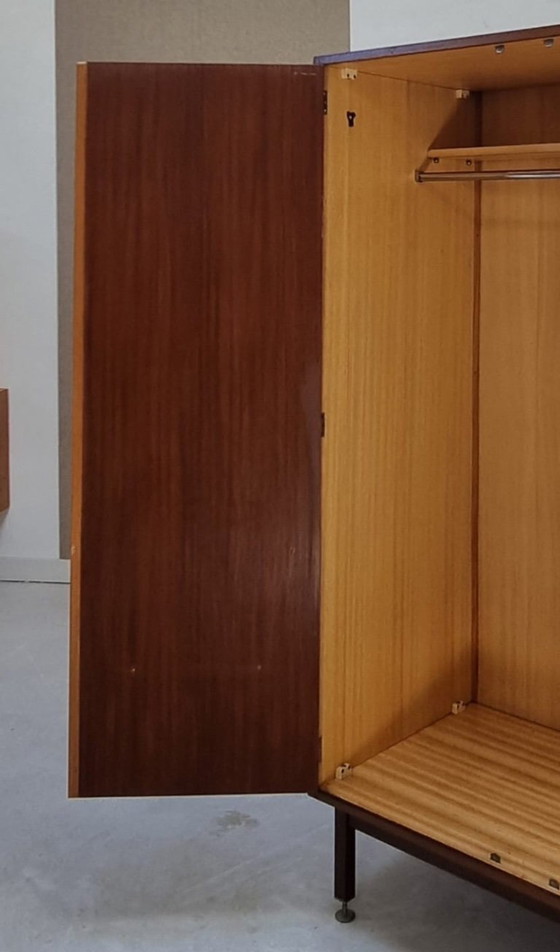 Image 1 of Mid Century kledingkast