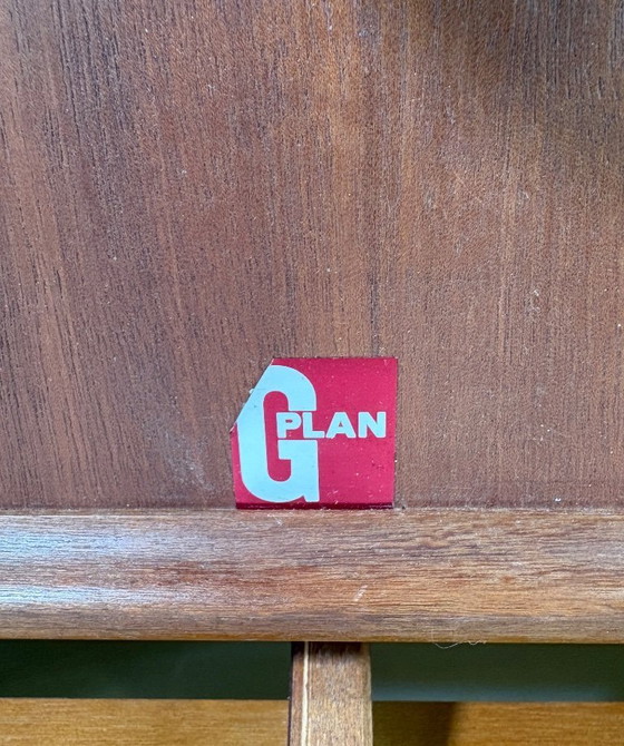 Image 1 of Mid-Century Retro Vintage Teak Oval Extending Dining Table by G Plan – Fresco Range 1960s  Designed by Victor Wilkins | Afromosi