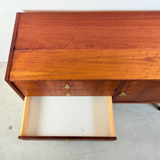 Image 1 of Vintage mahonie sideboard in Scandinavische stijl