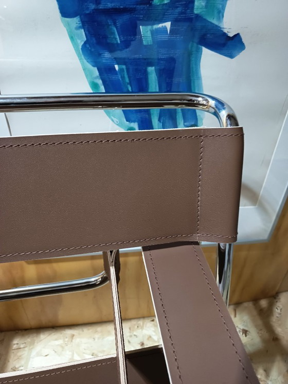 Image 1 of Poltrone Knoll Wassily B3 2 nuove/usate in pelle color noce di Marcel Breuer € 4.400