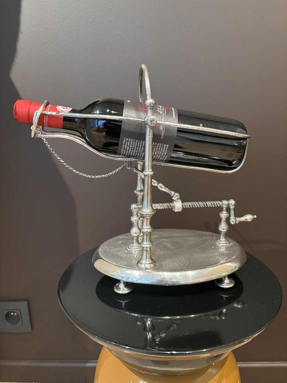 Image 1 of Decantador de vino mecánico antiguo plateado