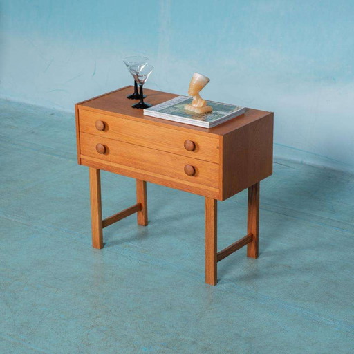 Commode minimaliste en chêne blond Commode vintage scandinave