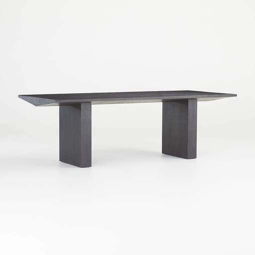 Van Houtskool Bruine Eettafel Crate and Barrel