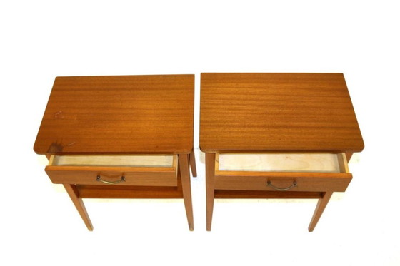 Image 1 of Juego de dos mesitas de noche escandinavas de caoba, Suecia, 1960