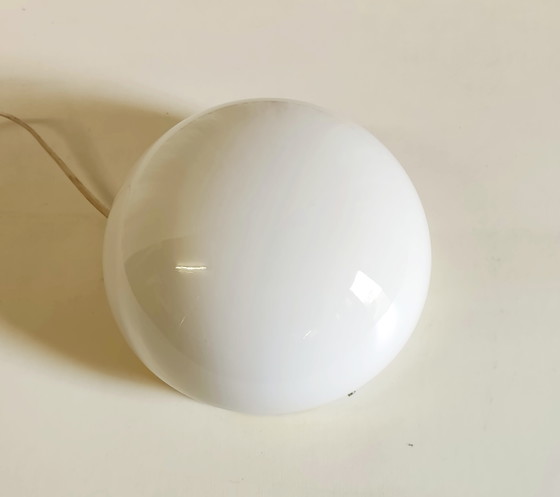 Plafonnier Ou Applique Globe En Verre Blanc - Mid. XXeme – Glass (photo 6 of 8)