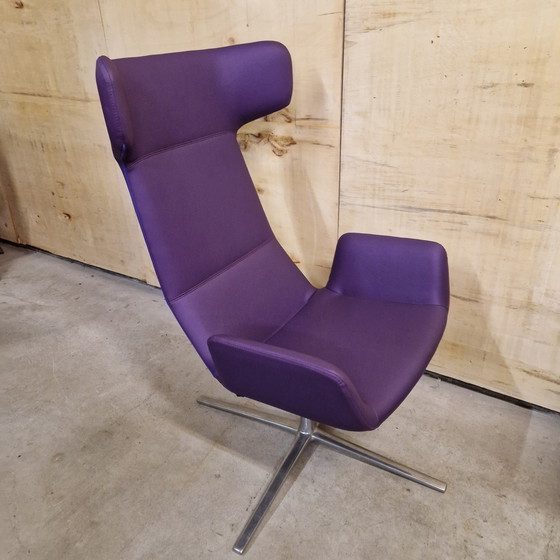 Image 1 of Poltrona girevole Flexi Lounge Purple Poltrona di design in stile anni '70