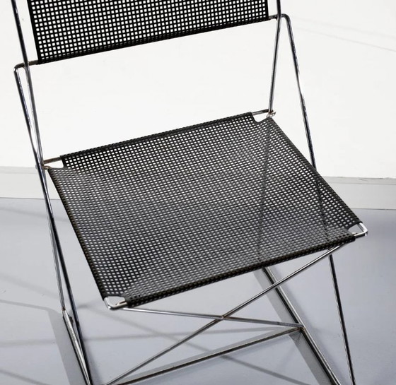 Ensemble de 4 chaises Vintage Nuova X-Line par Niels Jørgen Haugesen pour Magis – Chaises de salle à manger (photo 2 of 5)