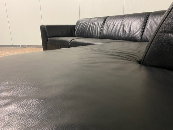 Image 1 of Canapé d'angle en cuir véritable noir – Assise large – Base solide