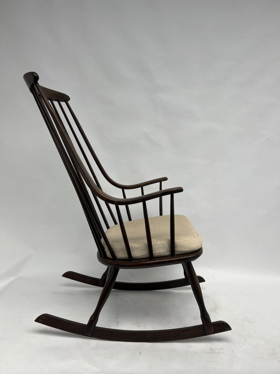 Image 1 of Poltrona a dondolo di lusso in stile retrò Lena Larsson - NESTO anni '60