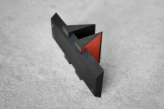 Image 1 of Porta libri vintage in plastica rossa, stile moderno italiano di metà secolo, realizzato da Corus Associati per MGL Plast Fabria