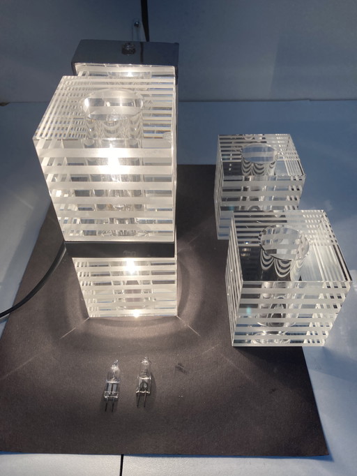 Modern halogen wall lamp in glass and chrome metal