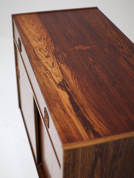 Image 1 of Mobiletto vintage danese in palissandro con ante scorrevoli e cassetto