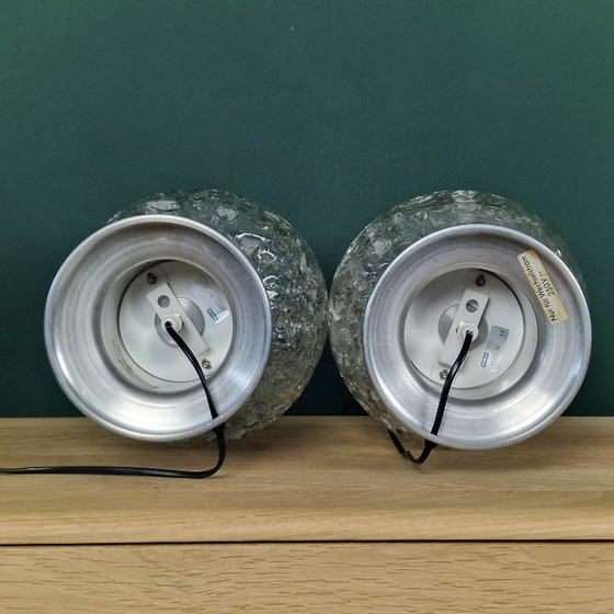 Image 1 of Set van 2 vintage tafellampen van Doria Leuchten. Glas en metaal. Retro / space age. Duitsland 1960 / 1970.