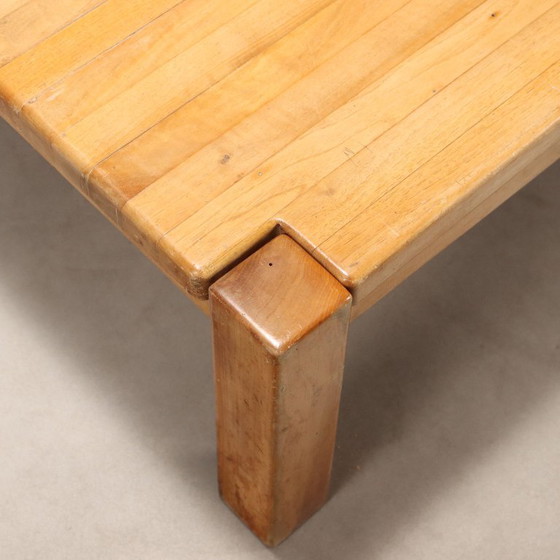 Image 1 of Large center table