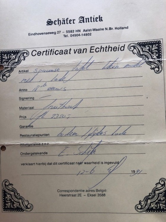 Image 1 of À vendre, table espagnole du XVIIIe siècle avec tiroir et compartiment de rangement supplémentaire