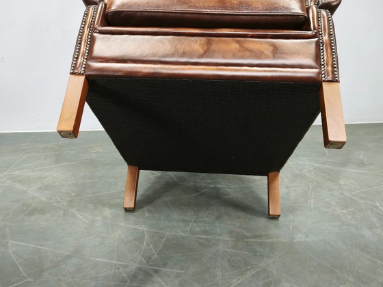 Poltrona Chesterfield contemporanea in pelle con schienale alto, realizzata a mano, anni 2010. – Poltrone (photo 2 of 17)