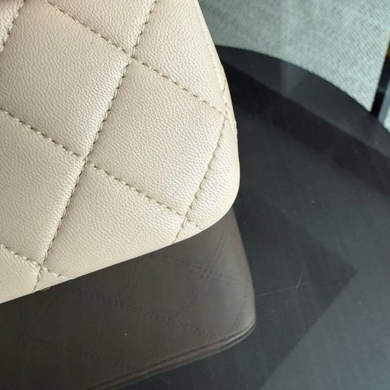 Image 1 of Chanel Classic Flap Medium - 25 cm gewatteerd lamsleer beige zilverkleurige hardware Serie 15