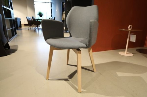 Chaise de salle à manger Havee Vista avec accoudoirs