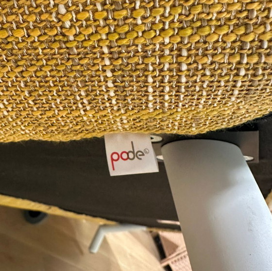 Image 1 of Divano Pode a 3 posti giallo come nuovo con garanzia