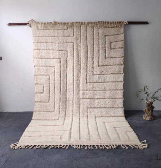 Image 1 of Authentic Beni Ouarain Rug, Ecru, Handmade in Soft Wool - 300x200cm