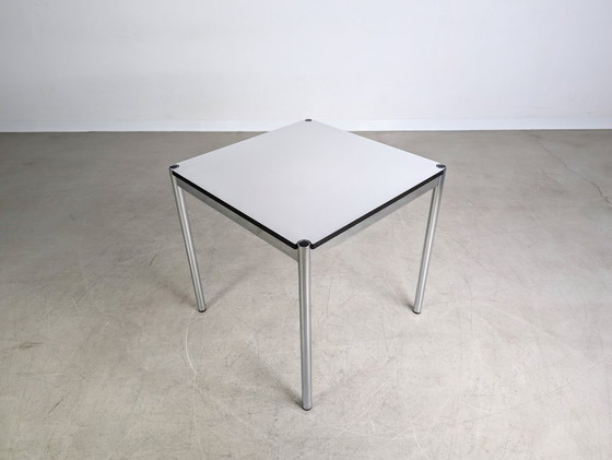 Image 1 of 2x Escritorio original USM Haller, mesa cuadrada pequeña blanca