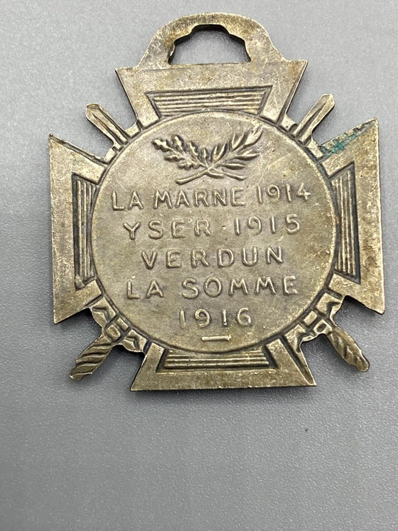 Médaille Journée du Poilu 1915 par Bargas – Marne, Yser, Verdun, Somme – Objets déco (photo 2 of 3)