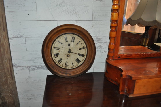 Train Station Clock – Wood, Metal, Vintage (photo 2 of 5)