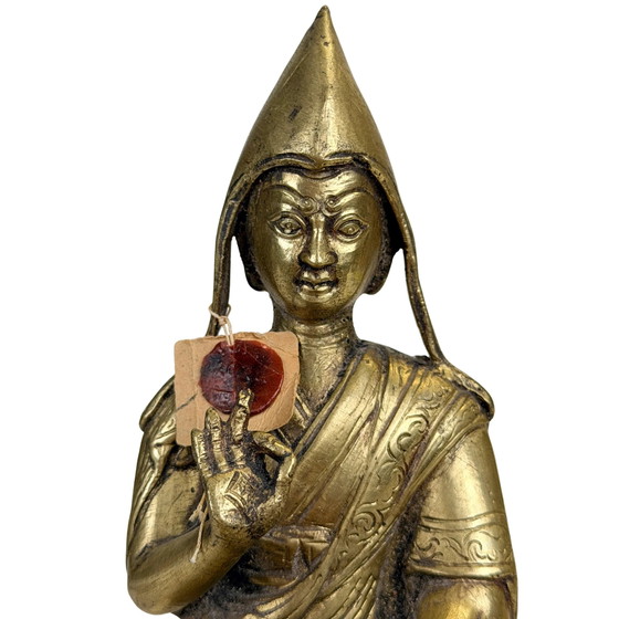 Antiker feuervergoldeter tibetischer Gelug Lama – 18.–19. Jahrhundert – Exportsiegel 1962 – Bildhauerei (photo 9 of 11)