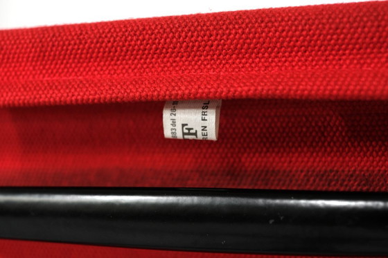 Image 1 of Poltrona "EA 117" di Charles Ray Eames per ICF USA 1969.