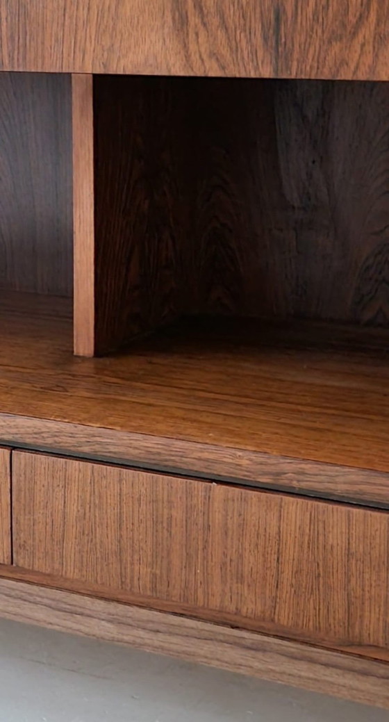 Image 1 of Midboard di metà secolo