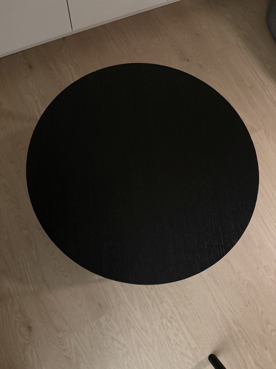 Image 1 of Mesita auxiliar Eileen de B&B Italia, color negro.