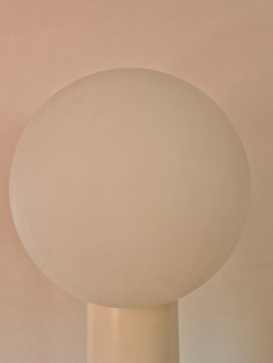 Image 1 of  Gran lámpara de pie con jardinera / mesa auxiliar Close Encounter Christmas Merchant Años 80