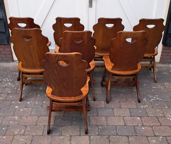 Image 1 of 8 x Brutalistische Eichenstühle.
