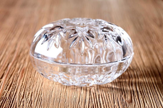 Image 1 of Vintage snoepkom van loodkristal: Courtenay Royal Rock, geometrische bonbonnière