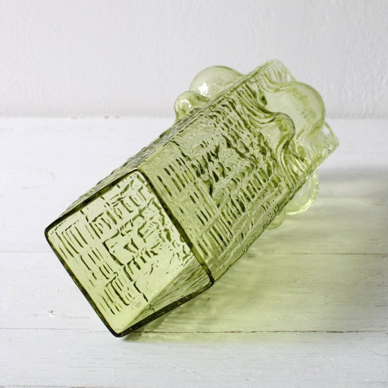 Image 1 of Vintage Scandinavian Lime Glass Vase / Rune Strand for Sea Kosta Glasbruk / 1970s