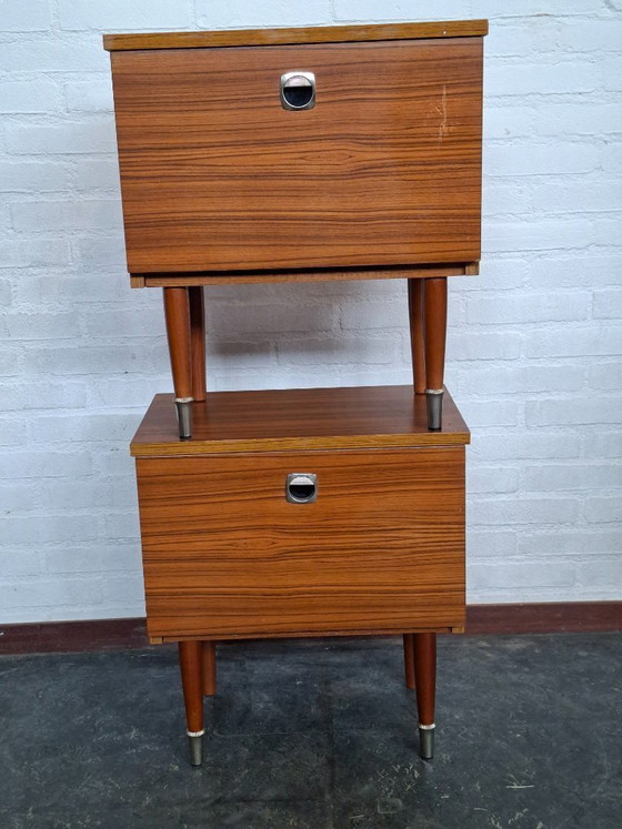 Image 1 of 2 tables de chevet années 60/70