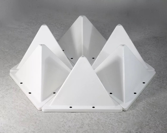 Image 1 of 6x Tetrahedron Shaped Elements