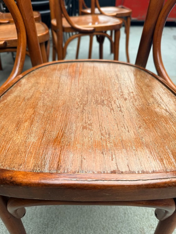 Image 1 of 8 chaises vintage de café/bistro (lot de 8)