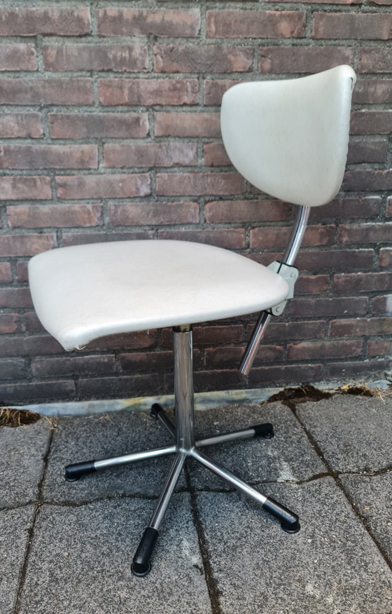 Bürostuhl von De Wit Brothers, drehbar, 1960er/70er Jahre – Gebroeders de Wit, Bürostühle, Metal, Chrome (photo 2 of 14)