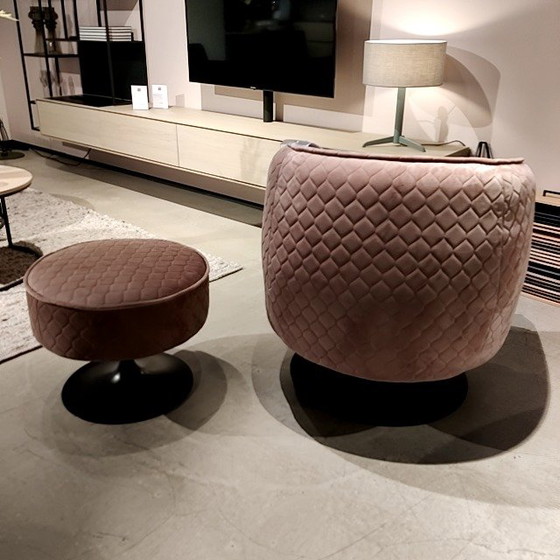 Image 1 of Novastyl Ellis draaifauteuil