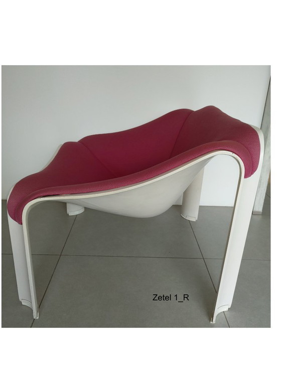 Set of 2 Artifort F300 Bucket Seats – Pierre Paulin – Original Fuchsia Upholstery – Side chairs, Polyester (photo 4 of 18)