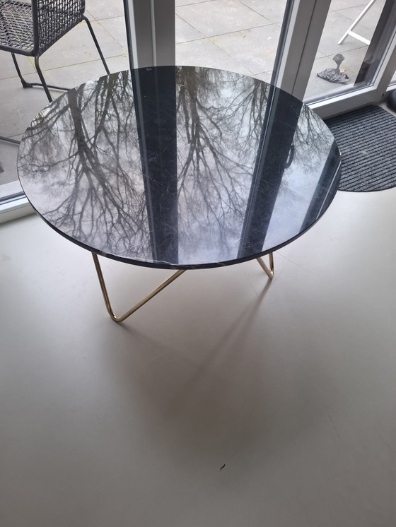 Image 1 of Zwarte Bijzettafel Met Marmer Blad