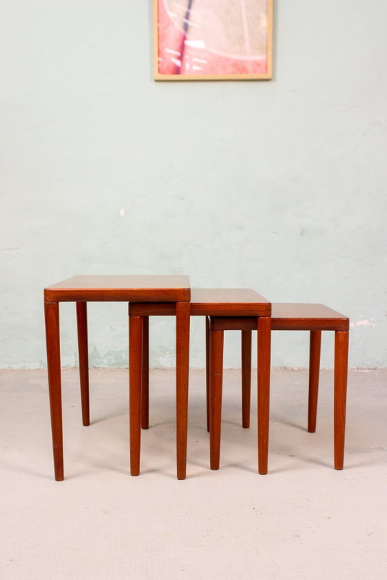 Image 1 of Tavolini impilabili Bramin a 3 pezzi di H.W. Klein, in teak vintage, stile danese.