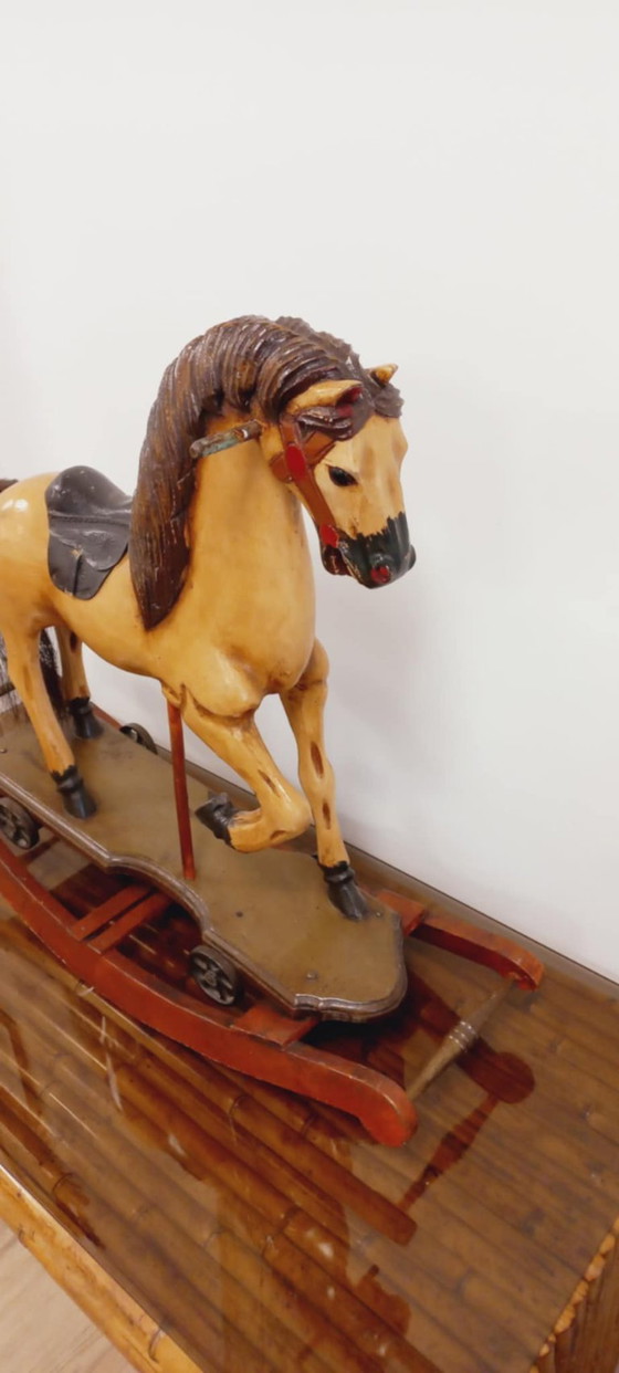 Image 1 of caballo de madera decorativo