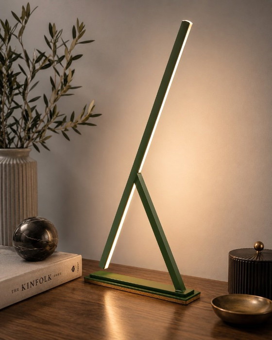 Image 1 of Lampe de table Achille vert olive