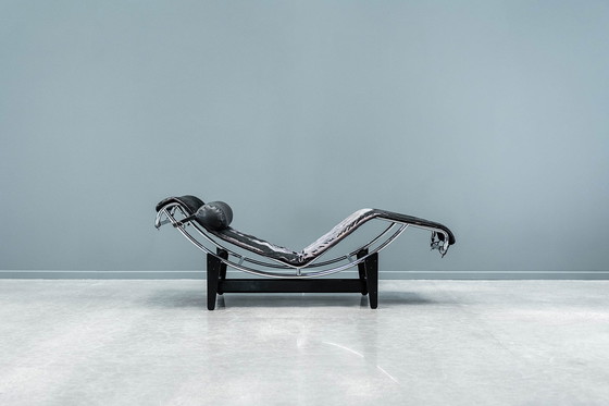 Image 1 of Corbusier LC4, Cassina