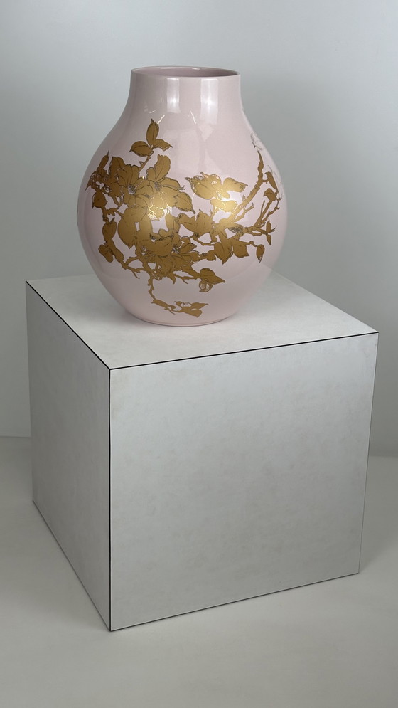 Image 1 of Tavolino/pilastro vintage in marmo da esposizione a forma di cubo